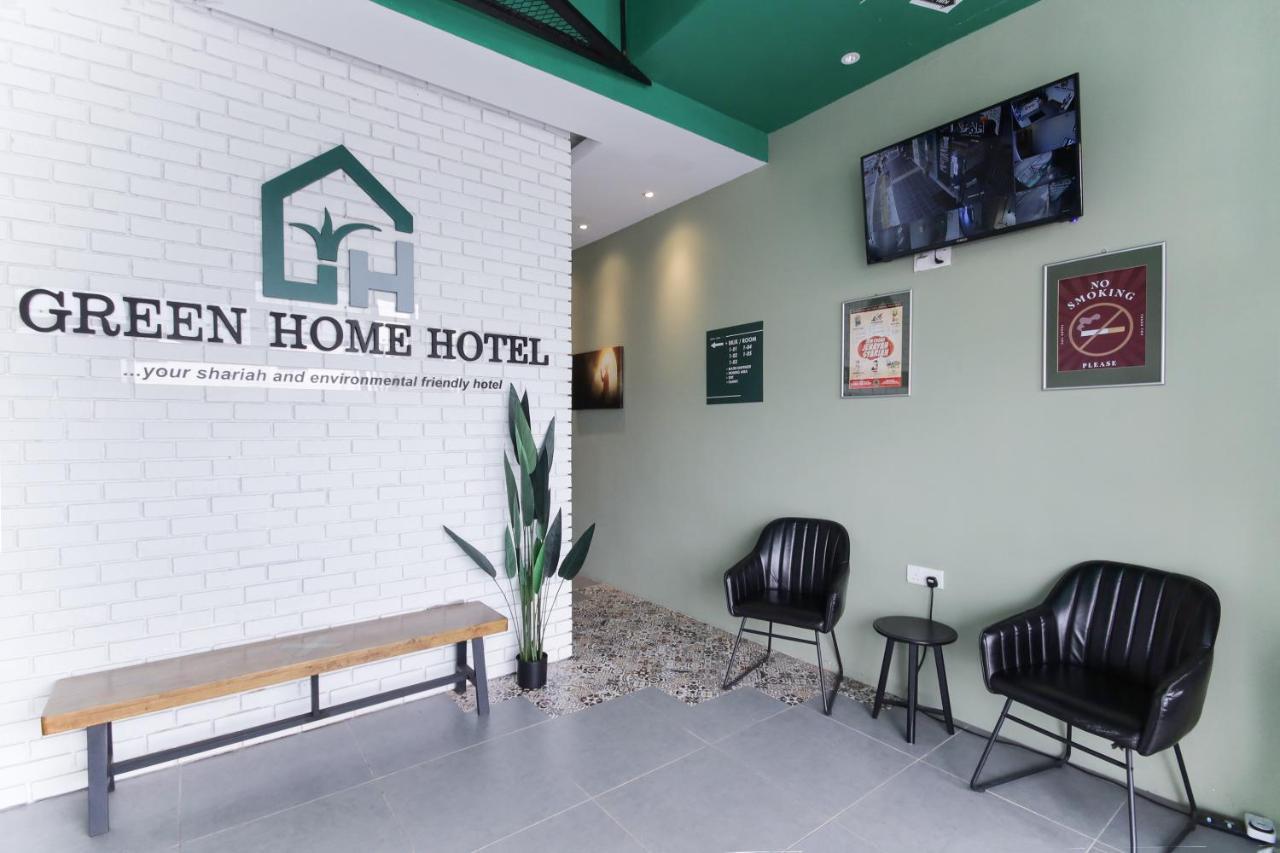 OYO 90399 Green Home Hotel syariah Sepang Buitenkant foto